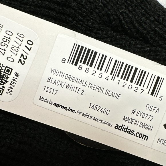 ADIDAS Youth Original Trefoil Black Beanie Hat NWT - Picture 4 of 5